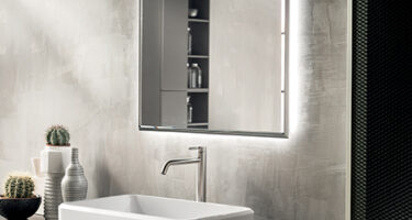 12631_t_luce-specchio-bagno